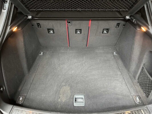 Porsche Macan S 3.0 V6 340pk 2014