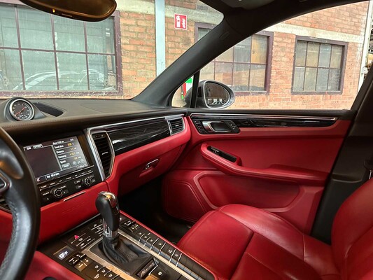 Porsche Macan S 3.0 V6 340pk 2014