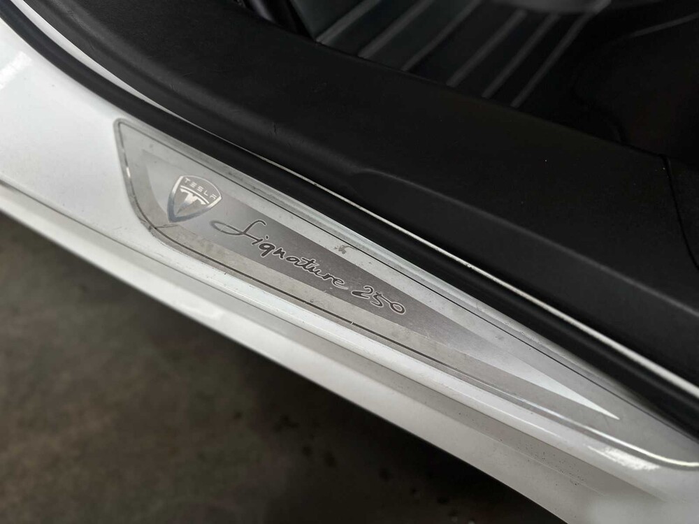 Tesla Roadster 2.0 SIGNATURE EDITION - NR 185 VAN 250 252pk 2010 (Origineel-NL), 15-KZH-4