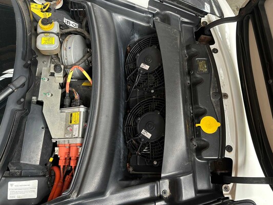 Tesla Roadster 2.0 SIGNATURE EDITION - NR 185 VAN 250 252pk 2010 (Origineel-NL), 15-KZH-4