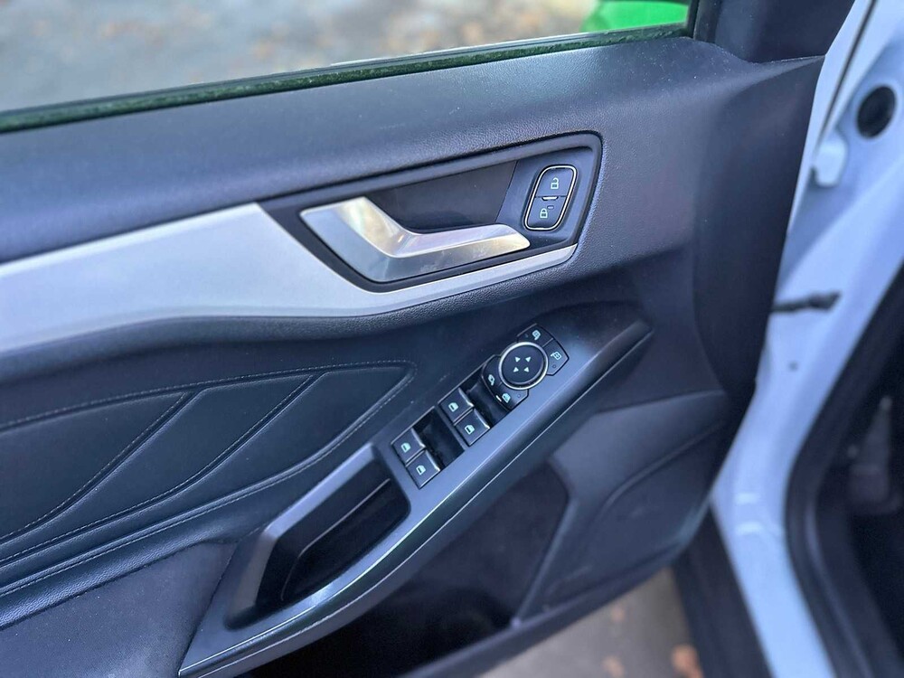 Ford Focus Wagon 1.0 EcoB. Tr Ed. bns 101pk 2019, G-320-KV