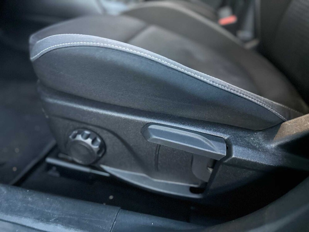 Ford Focus Wagon 1.0 EcoB. Tr Ed. bns 101pk 2019, G-320-KV