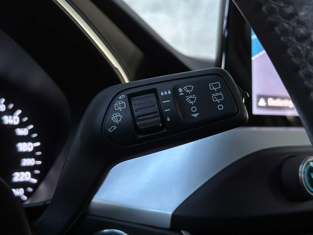 Ford Focus Wagon 1.0 EcoB. Tr Ed. bns 101pk 2019, G-320-KV