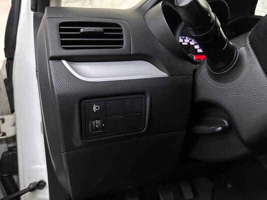 Kia Picanto 1.0 CVVT Comfort P. 69pk 2012, 70-XTK-1