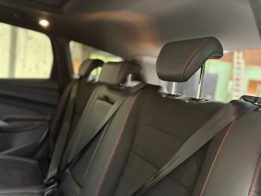 Ford Kuga 1.5 TDCi ST-Line 120pk 2018, SJ-597-N