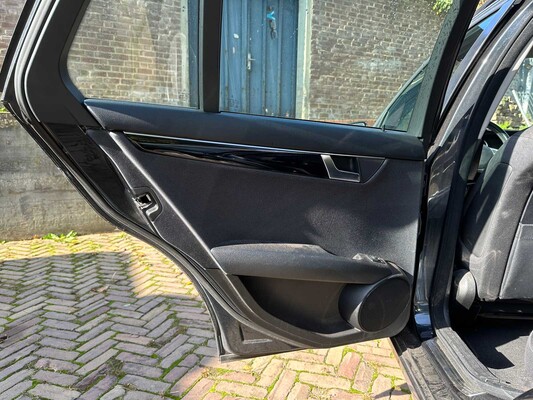 Mercedes-Benz C180 Estate Business 125 C-Klasse 157pk 2011, 26-RXV-7