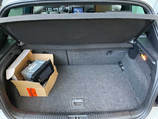 Volkswagen Polo 1.4 TSI BlueGT (WRC Livery) 140pk 2013, PH-445-X