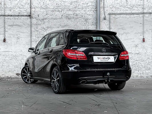 Mercedes-Benz B180 Ambition B-Klasse 122pk 2012, 97-XKZ-4
