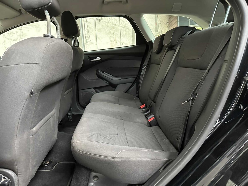 Ford Focus Wagon 1.0 EcoB. Edit. Plus 125pk 2014, 7-TLT-37