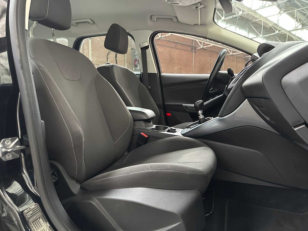 Ford Focus Wagon 1.0 EcoB. Edit. Plus 125pk 2014, 7-TLT-37