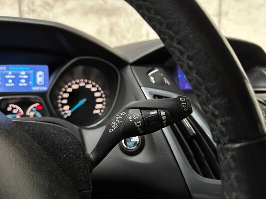 Ford Focus Wagon 1.0 EcoB. Edit. Plus 125pk 2014, 7-TLT-37