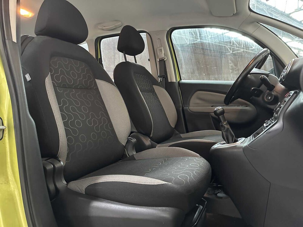 Citroen C3 Picasso 1.4 VTi Aura 95pk 2009, 26-HXP-5