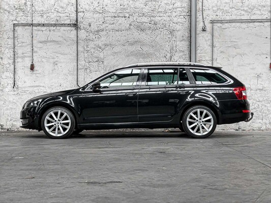 Skoda Octavia Combi 1.2 TSI Grt Eleg Bns 110pk 2014, 7-TXJ-83