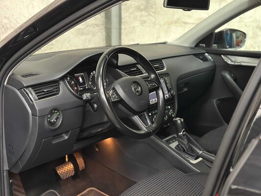 Skoda Octavia Combi 1.2 TSI Grt Eleg Bns 110pk 2014, 7-TXJ-83