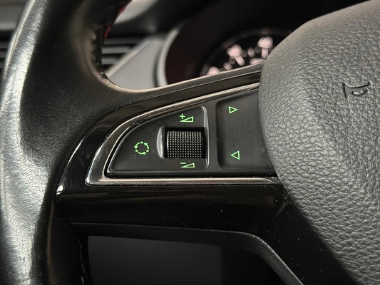 Skoda Octavia Combi 1.2 TSI Grt Eleg Bns 110pk 2014, 7-TXJ-83