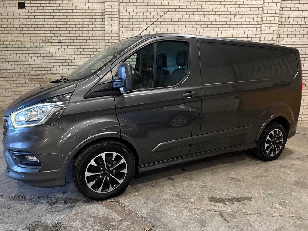 Ford Transit Custom Sport 2.0 TdCI Bouwjaar: 2017, V-184-PZ