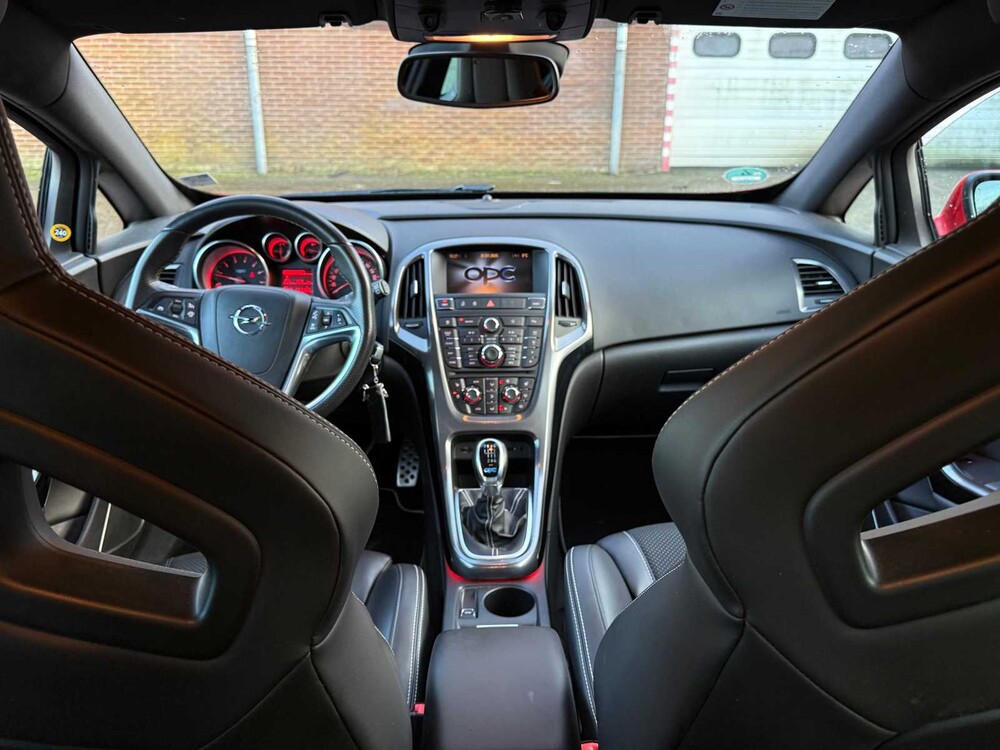 Opel Astra GTC OPC 2.0 Turbo km:99961 bouwjaar:2012 