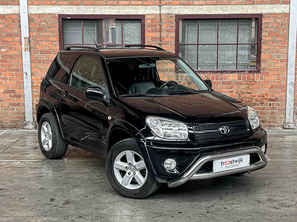 Toyota RAV4 2.0-16V VVT-i Sol (Automaat) 150pk 2004, 76-HFB-9 Youngtimer