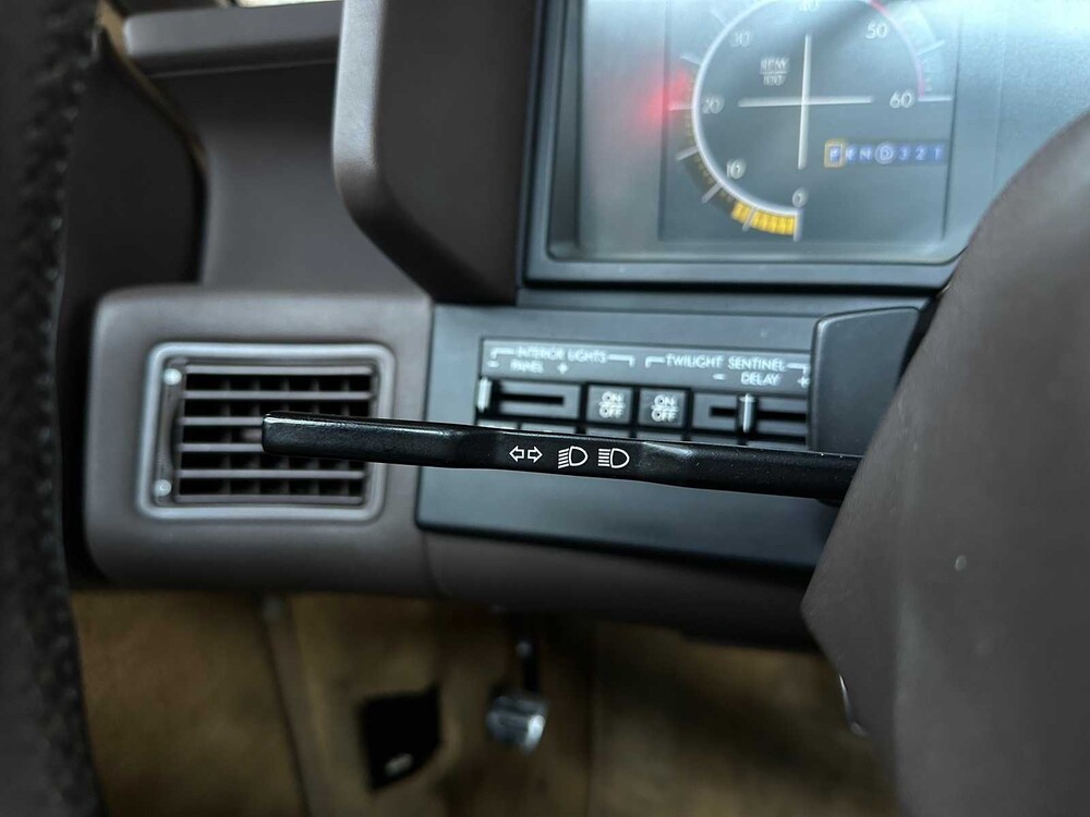 Cadillac Allanté 4.5 V8 Cabrio 203pk 1989, P-264-BT