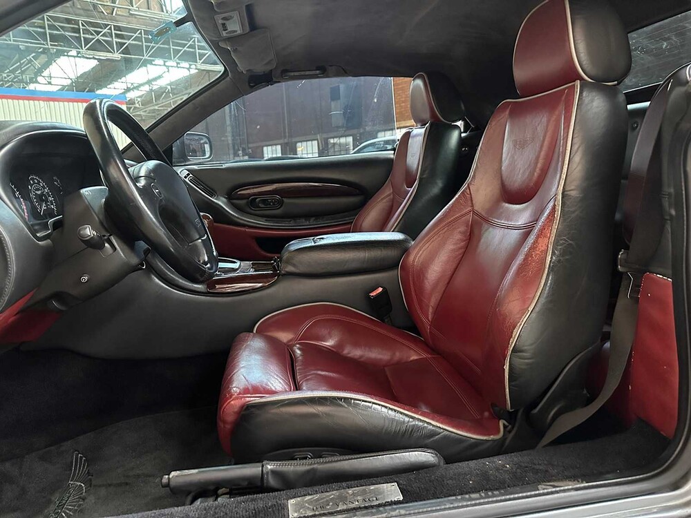 Aston Martin DB7 Vantage Volante 5.9 V12 420pk 2001 Youngtimer