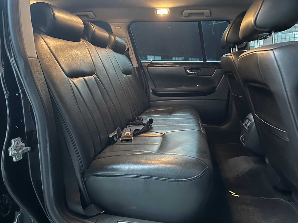 Cadillac Six Door Limousine Superior 6-Deurs 2010 Volgauto