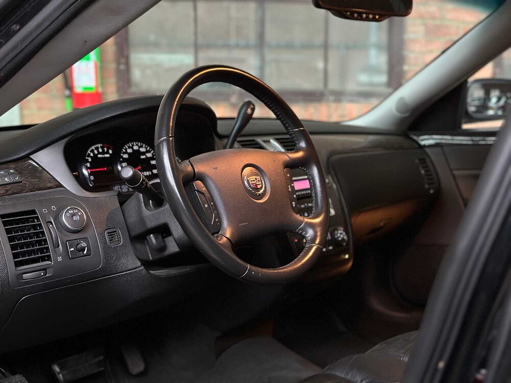 Cadillac Six Door Limousine Superior 6-Deurs 2010 Volgauto