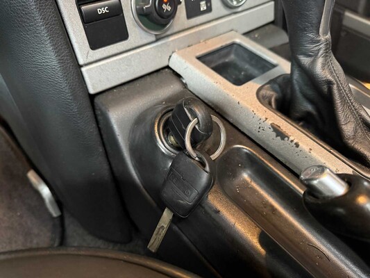 Land Rover Range Rover 4.4 V8 Vogue 286pk 2002, 67-SJ-DS Youngtimer