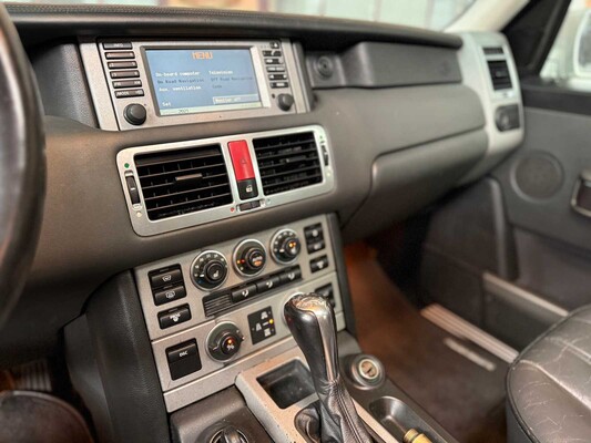 Land Rover Range Rover 4.4 V8 Vogue 286pk 2002, 67-SJ-DS Youngtimer