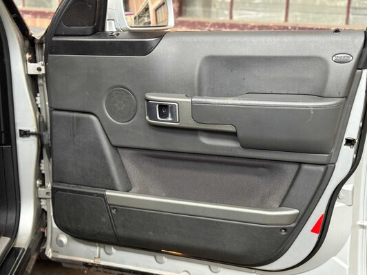 Land Rover Range Rover 4.4 V8 Vogue 286pk 2002, 67-SJ-DS Youngtimer