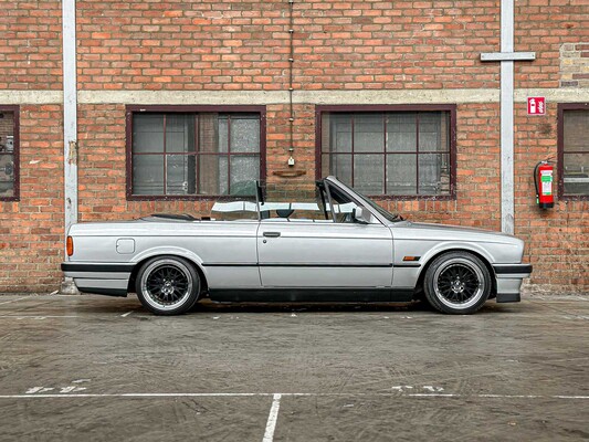 BMW 323i Baur TC E30 - B20 Cabriolet 150pk 1992 3-serie, HKG-95-X