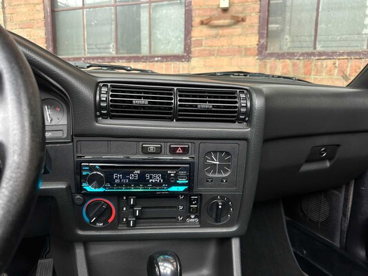 BMW 323i Baur TC E30 - B20 Cabriolet 150pk 1992 3-serie, HKG-95-X