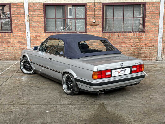 BMW 323i Baur TC E30 - B20 Cabriolet 150pk 1992 3-serie, HKG-95-X