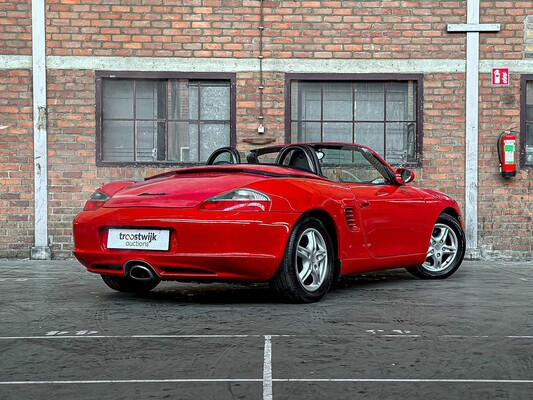 Porsche Boxster 986 Facelift 2.7 228pk 2004 Youngtimer