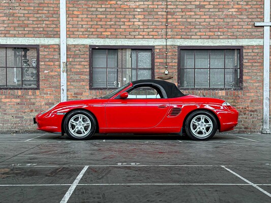 Porsche Boxster 986 Facelift 2.7 228pk 2004 Youngtimer