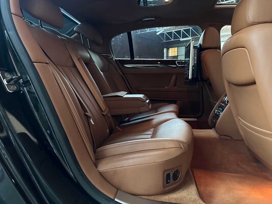 Bentley Continental Flying Spur 6.0 W12 525pk 2008 Youngtimer