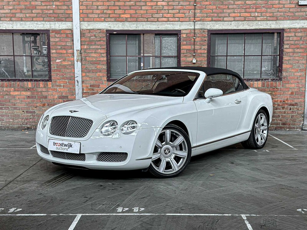 Bentley Continental GTC 6.0 W12 560pk 2007 Youngtimer (87.000 km)