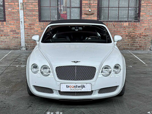 Bentley Continental GTC 6.0 W12 560pk 2007 Youngtimer (87.000 km)