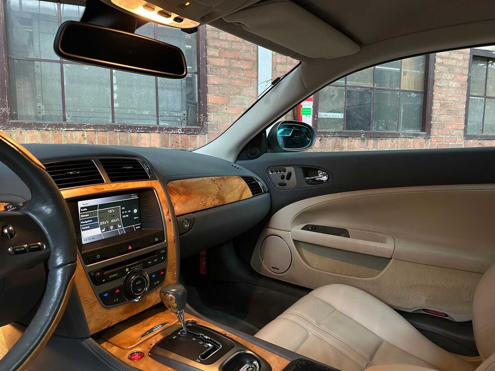 Jaguar XK Coupe 4.2 V8 300pk 2006 Youngtimer (53.000 km)