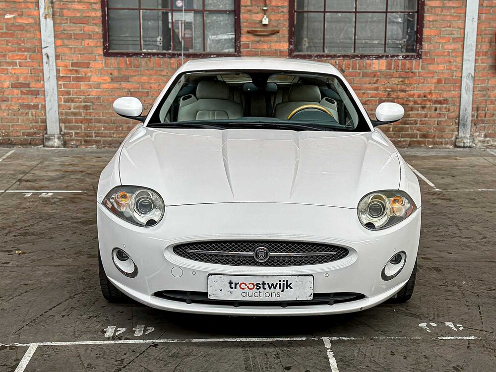 Jaguar XK Coupe 4.2 V8 300pk 2006 Youngtimer (53.000 km)