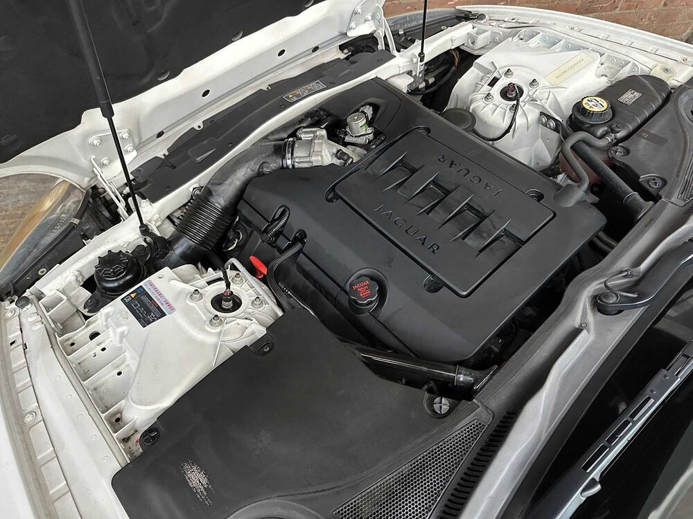 Jaguar XK Coupe 4.2 V8 300pk 2006 Youngtimer (53.000 km)