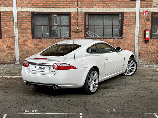 Jaguar XK Coupe 4.2 V8 300pk 2006 Youngtimer (53.000 km)