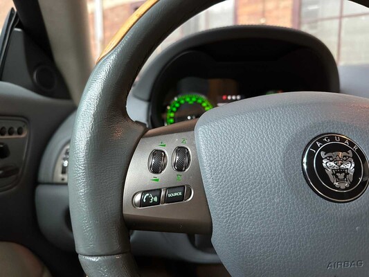 Jaguar XK Coupe 4.2 V8 300pk 2006 Youngtimer (53.000 km)