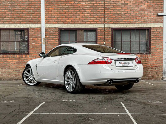 Jaguar XK Coupe 4.2 V8 300pk 2006 Youngtimer (53.000 km)