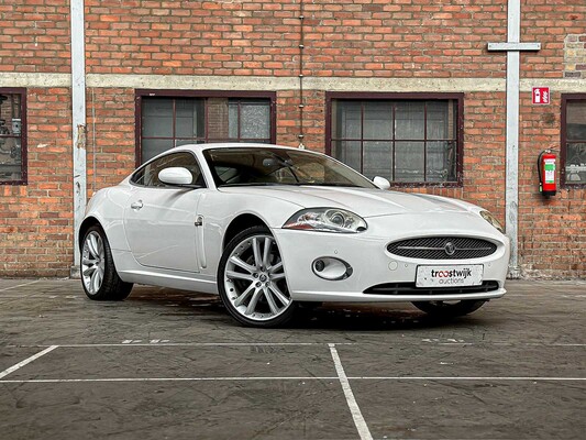 Jaguar XK Coupe 4.2 V8 300pk 2006 Youngtimer (53.000 km)