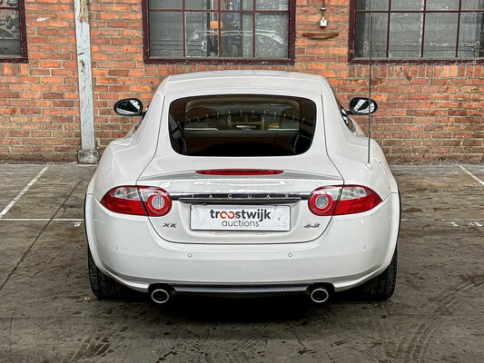Jaguar XK Coupe 4.2 V8 300pk 2006 Youngtimer (53.000 km)