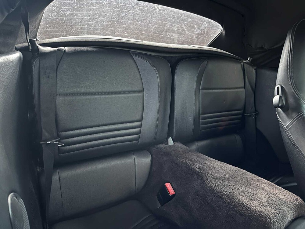 Porsche 911 Cabriolet Carrera 3.6 996 320p 2003 Youngtimer HANDGESCHAKELD