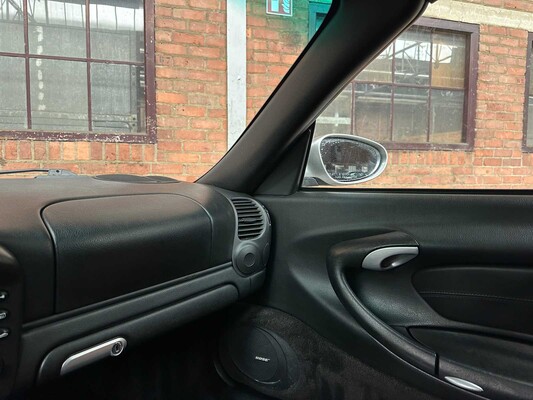 Porsche 911 Cabriolet Carrera 3.6 996 320p 2003 Youngtimer HANDGESCHAKELD