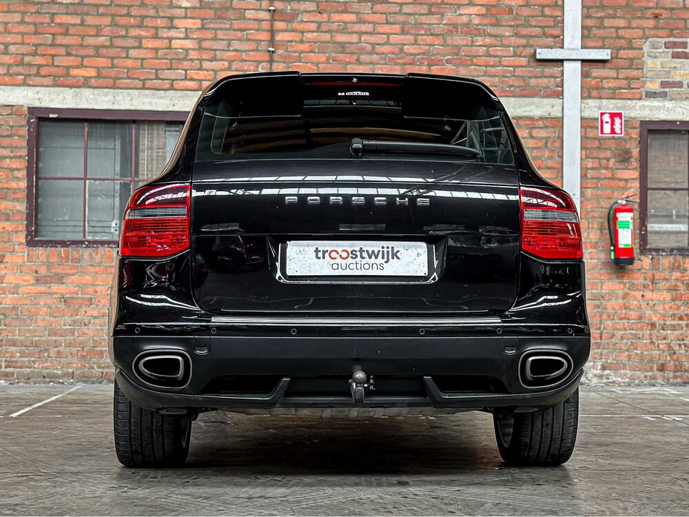 Porsche Cayenne 3.0 D V6 240pk 2009, 82-JDT-1