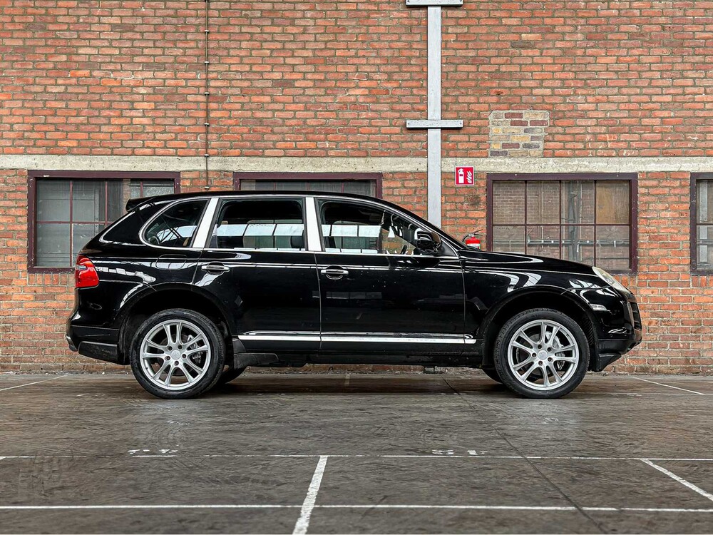Porsche Cayenne 3.0 D V6 240pk 2009, 82-JDT-1
