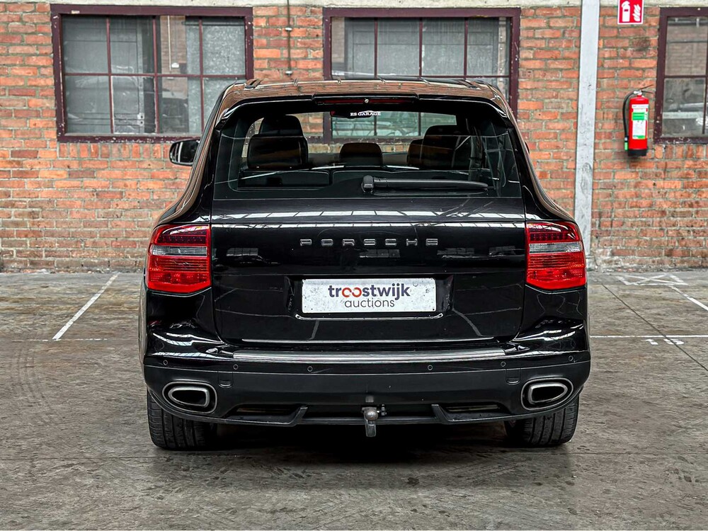 Porsche Cayenne 3.0 D V6 240pk 2009, 82-JDT-1